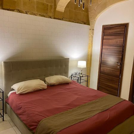 Valletta Merisi Suites ภายนอก รูปภาพ