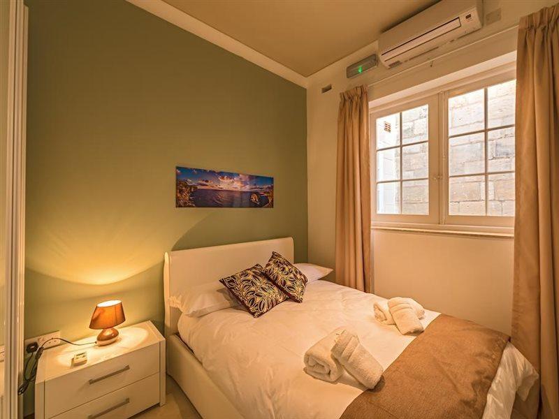 Valletta Merisi Suites ภายนอก รูปภาพ