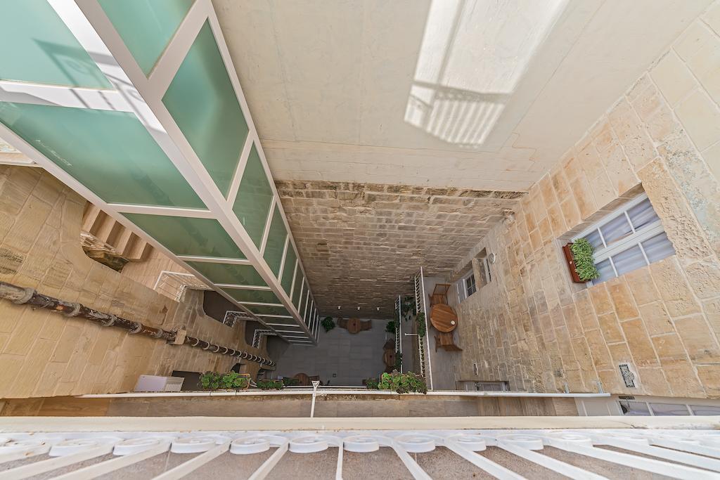Valletta Merisi Suites ภายนอก รูปภาพ